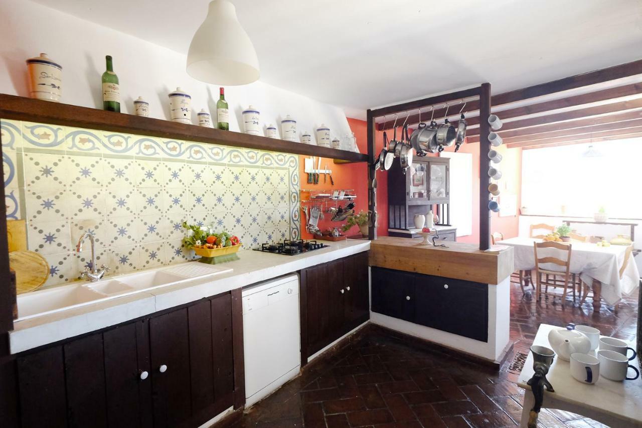 La Casa De La Luz. Artisthome Almodóvar del Río エクステリア 写真